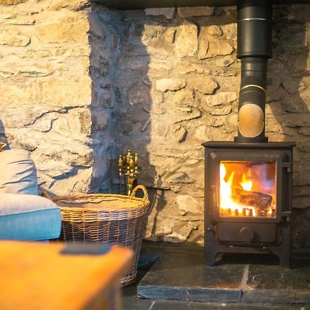 St Davids Hideaway With Roll-Top Bath & Log Burner Apartment Luaran gambar