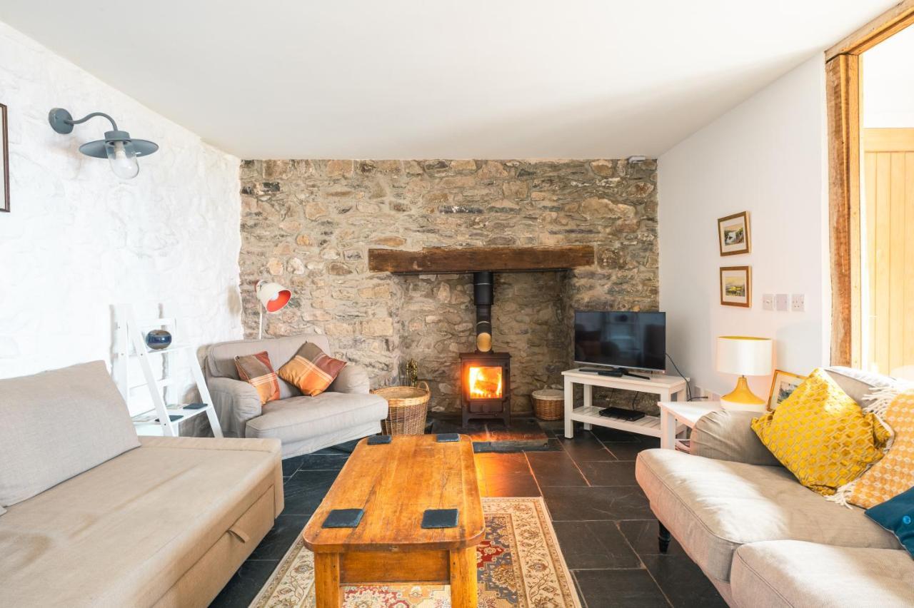 St Davids Hideaway With Roll-Top Bath & Log Burner Apartment Luaran gambar