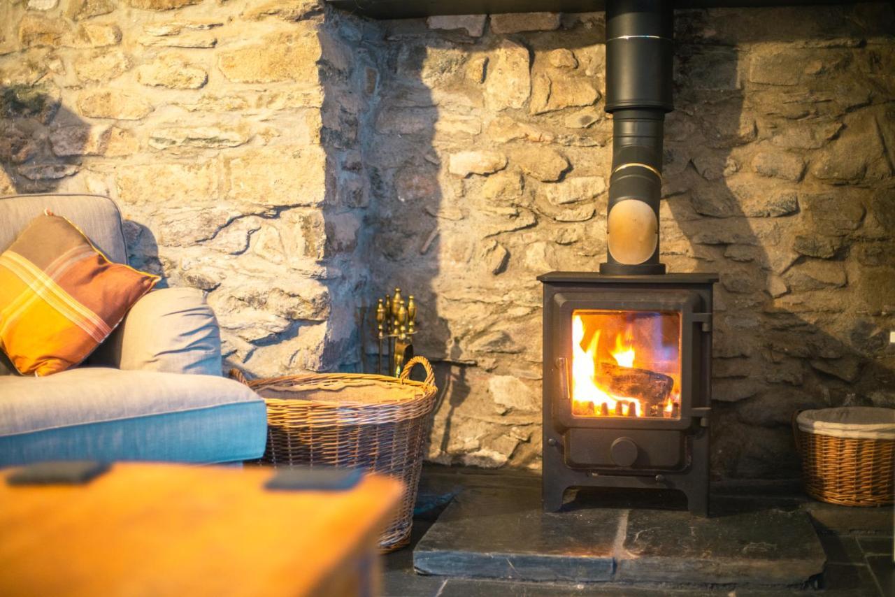St Davids Hideaway With Roll-Top Bath & Log Burner Luaran gambar