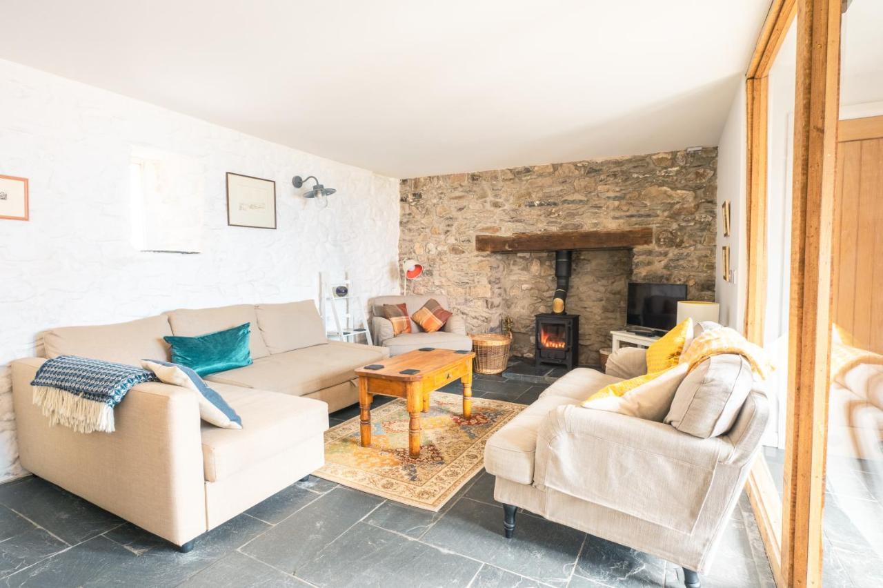 St Davids Hideaway With Roll-Top Bath & Log Burner Apartment Luaran gambar